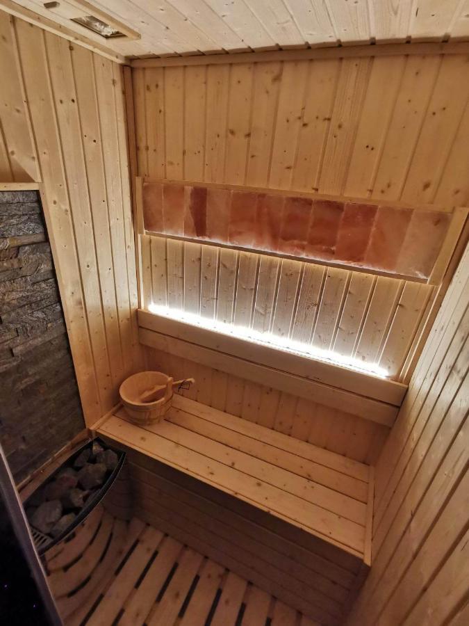 Princ Lux Spa With Free Parking Novi Sad Eksteriør billede